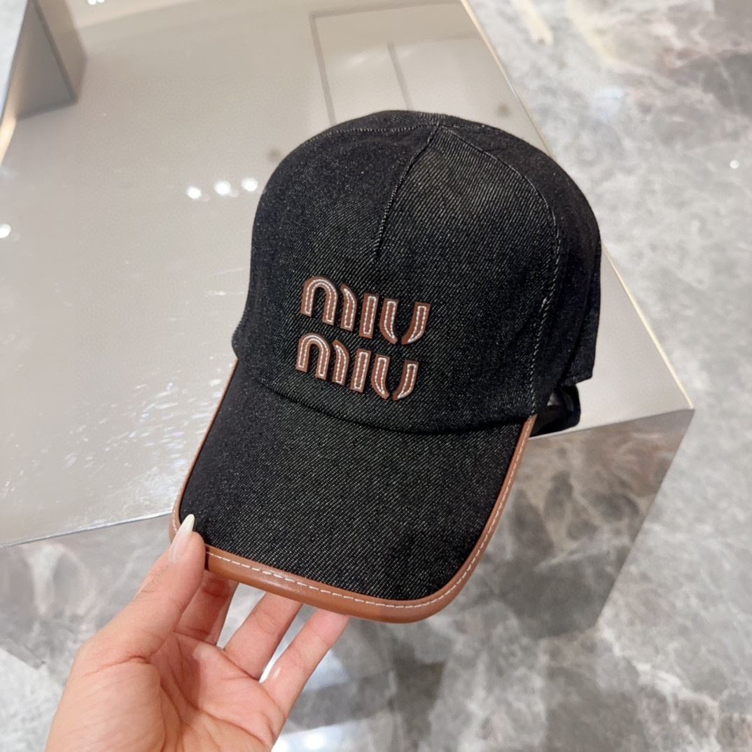 Miu Miu Caps